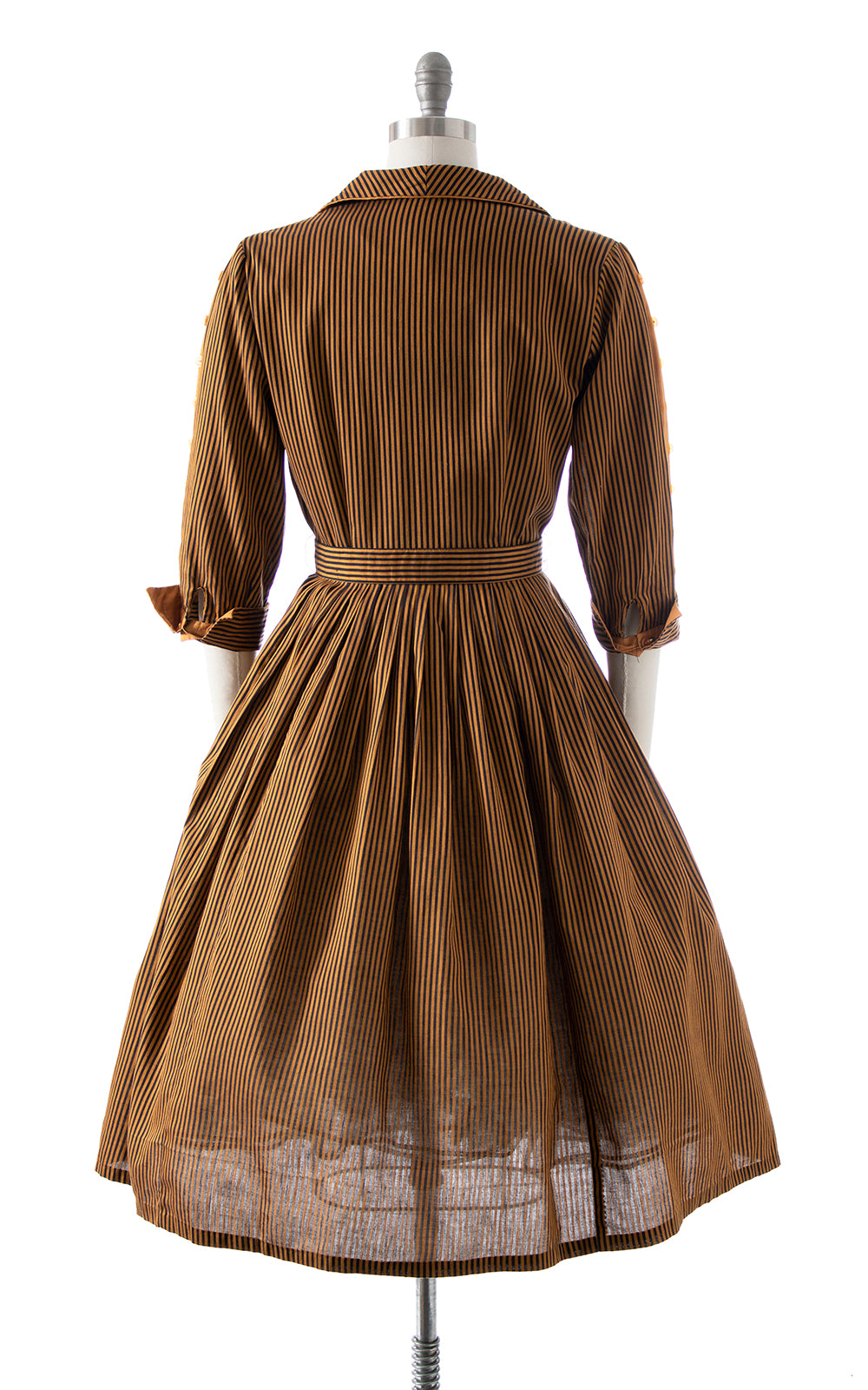1950s Striped Cotton Button Puff Sleeve Shirtwaist Dress | small/medium