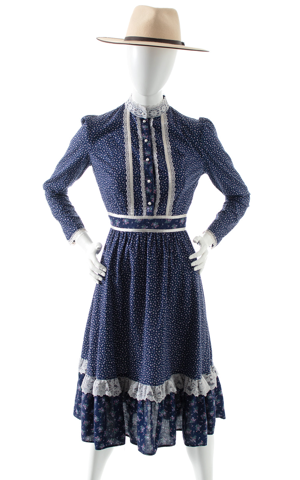 1970s Gunne Sax Style Calico Prairie Dress BirthdayLifeVintage