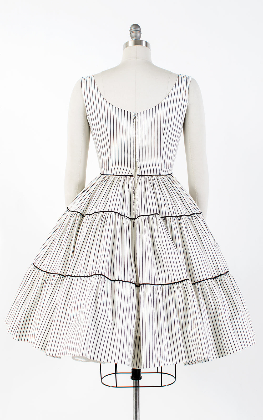 1950s Pinstriped Tiered Circle Skirt Cotton Sundress | small