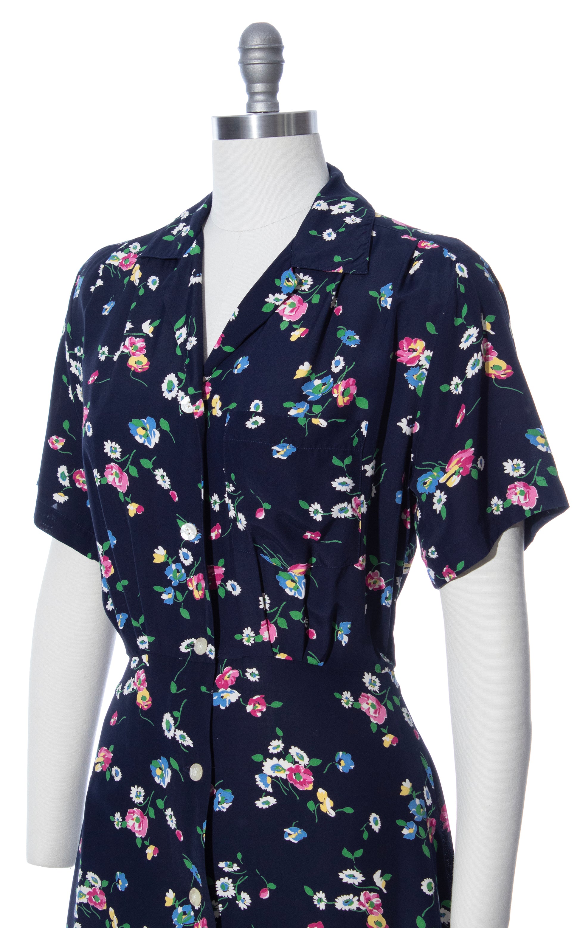 1990s does 1940s Floral Cold Rayon Shirtwaist Dress | medium Birthday Life Vintage 1990s does 1940s Floral Cold Rayon Shirtwaist Dress | medium Birthday Life Vintage