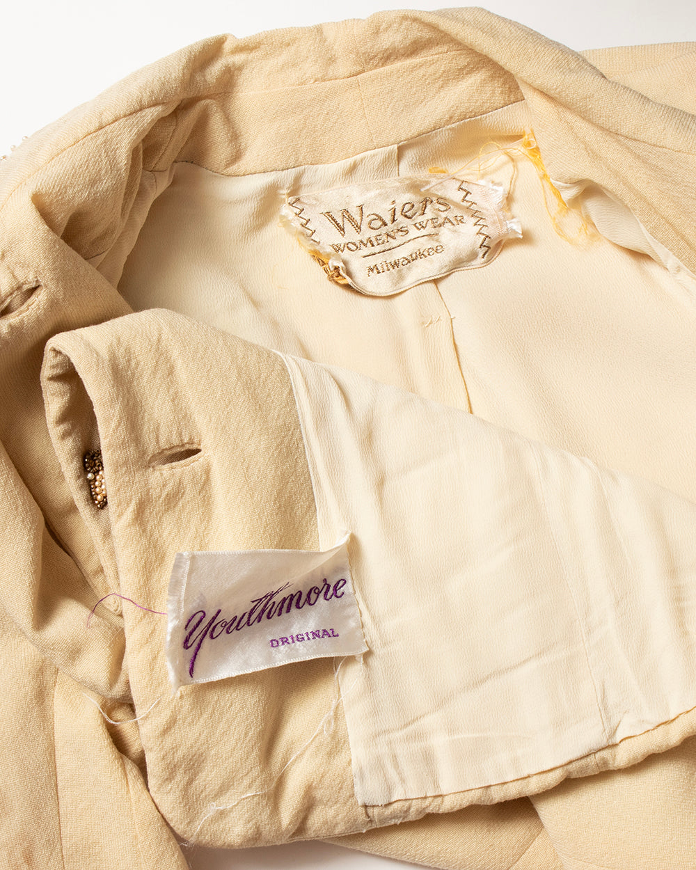 [AS-IS] 1940s Beaded Cream Wool Blazer | small/medium
