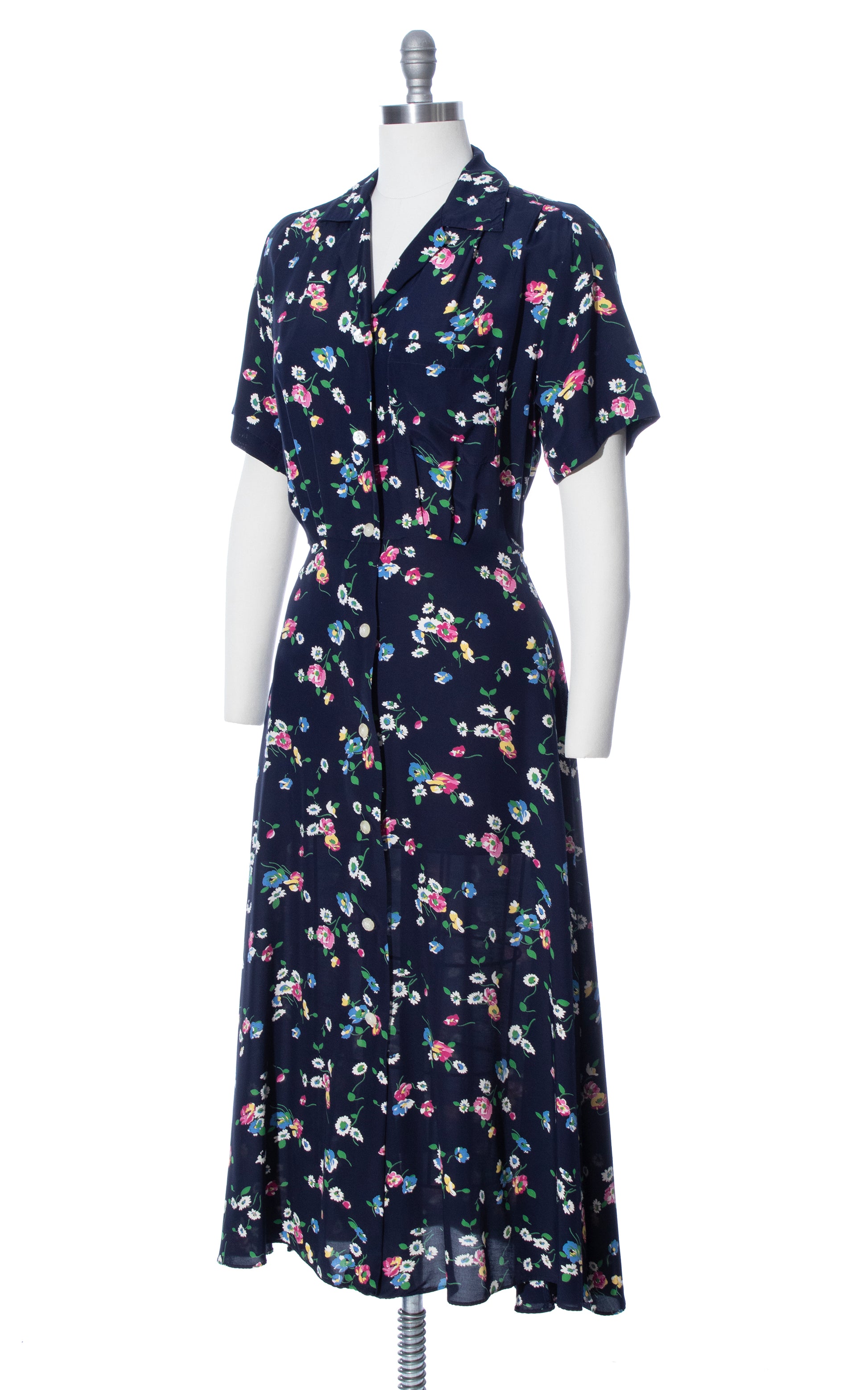1990s does 1940s Floral Cold Rayon Shirtwaist Dress | medium 1990s does 1940s Floral Cold Rayon Shirtwaist Dress | medium