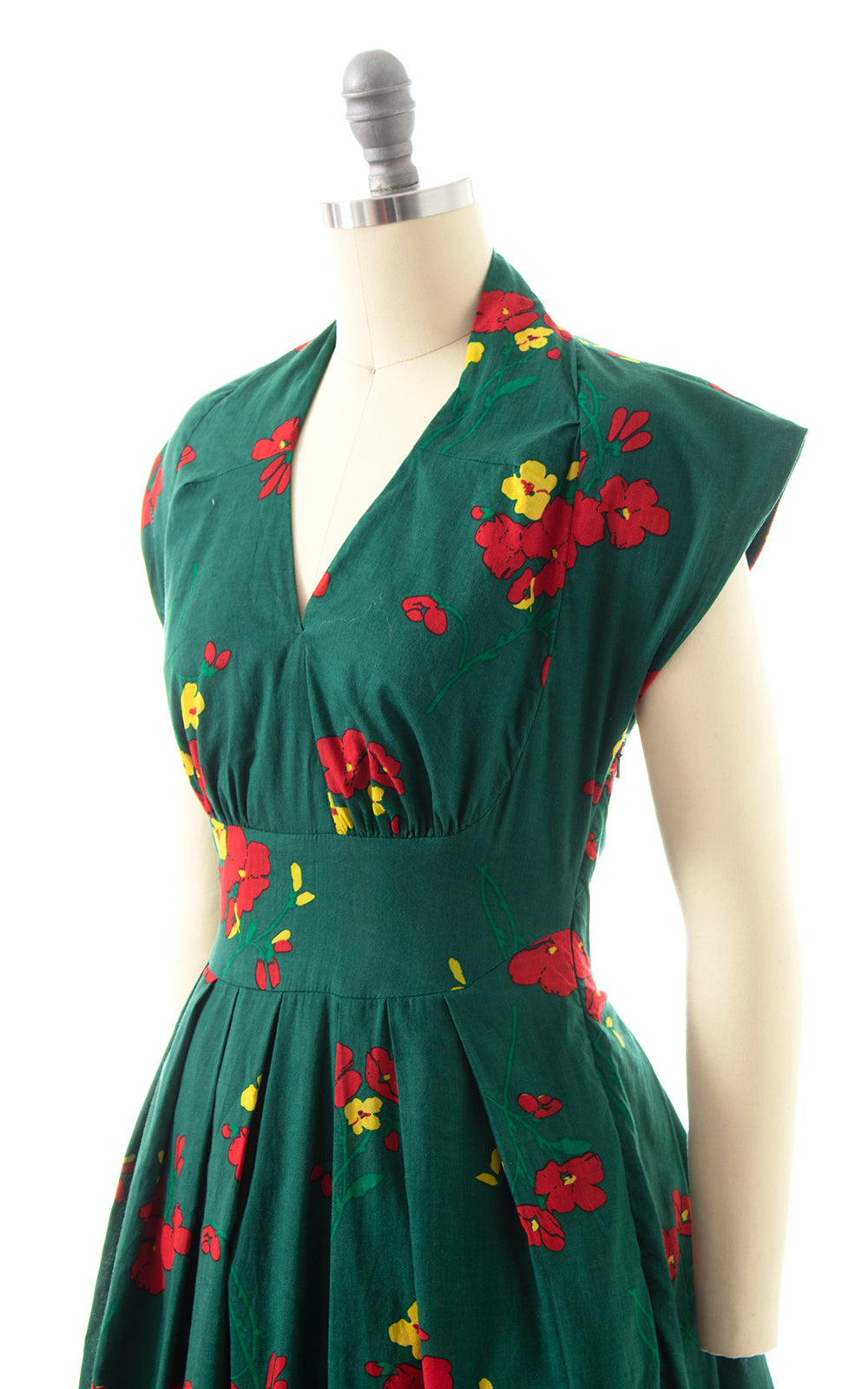 Modern EMILY AND FIN 1950s Style Floral Dress | small