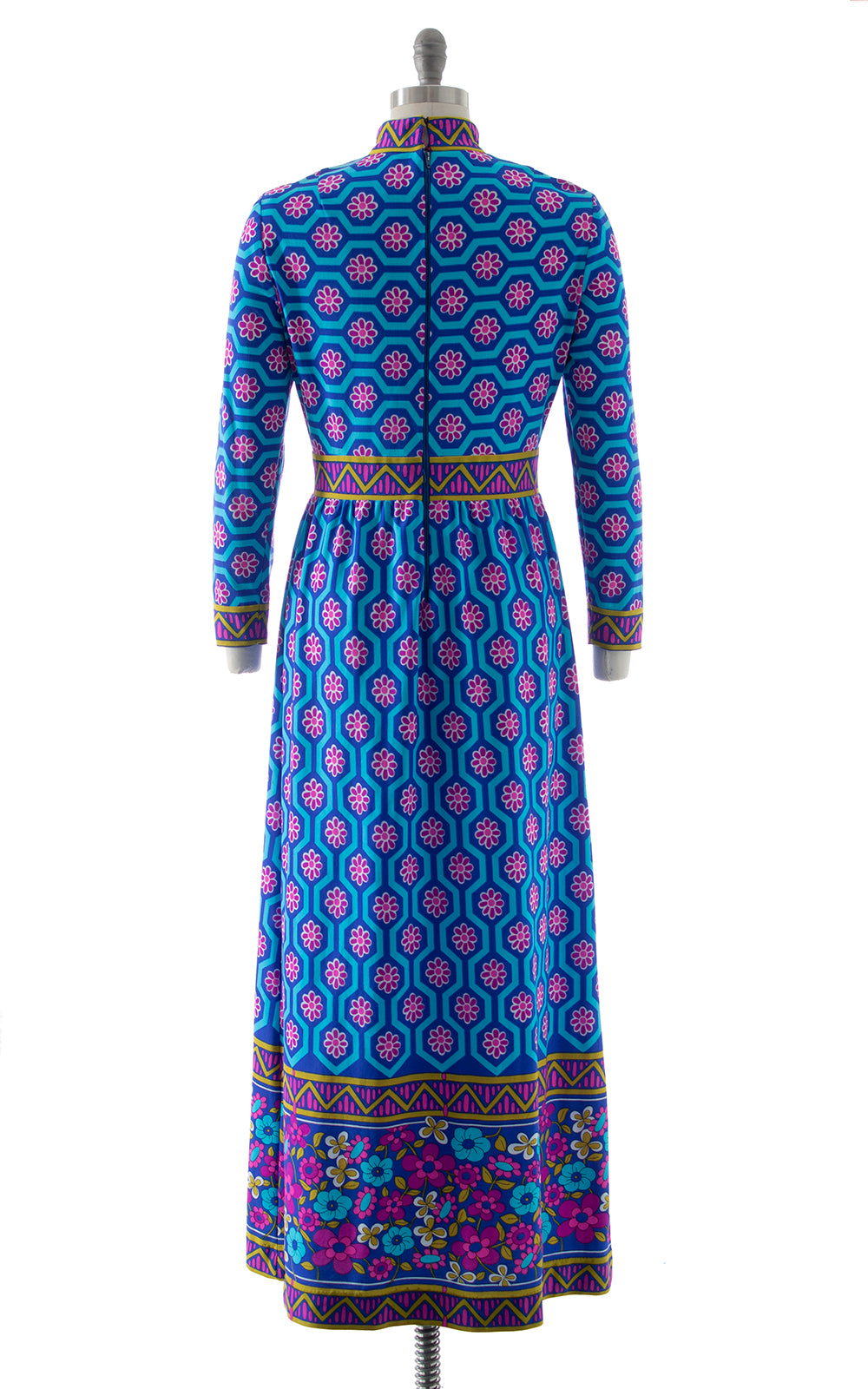 1960s 1970s Geometric Floral Border Print Jersey Dress | medium