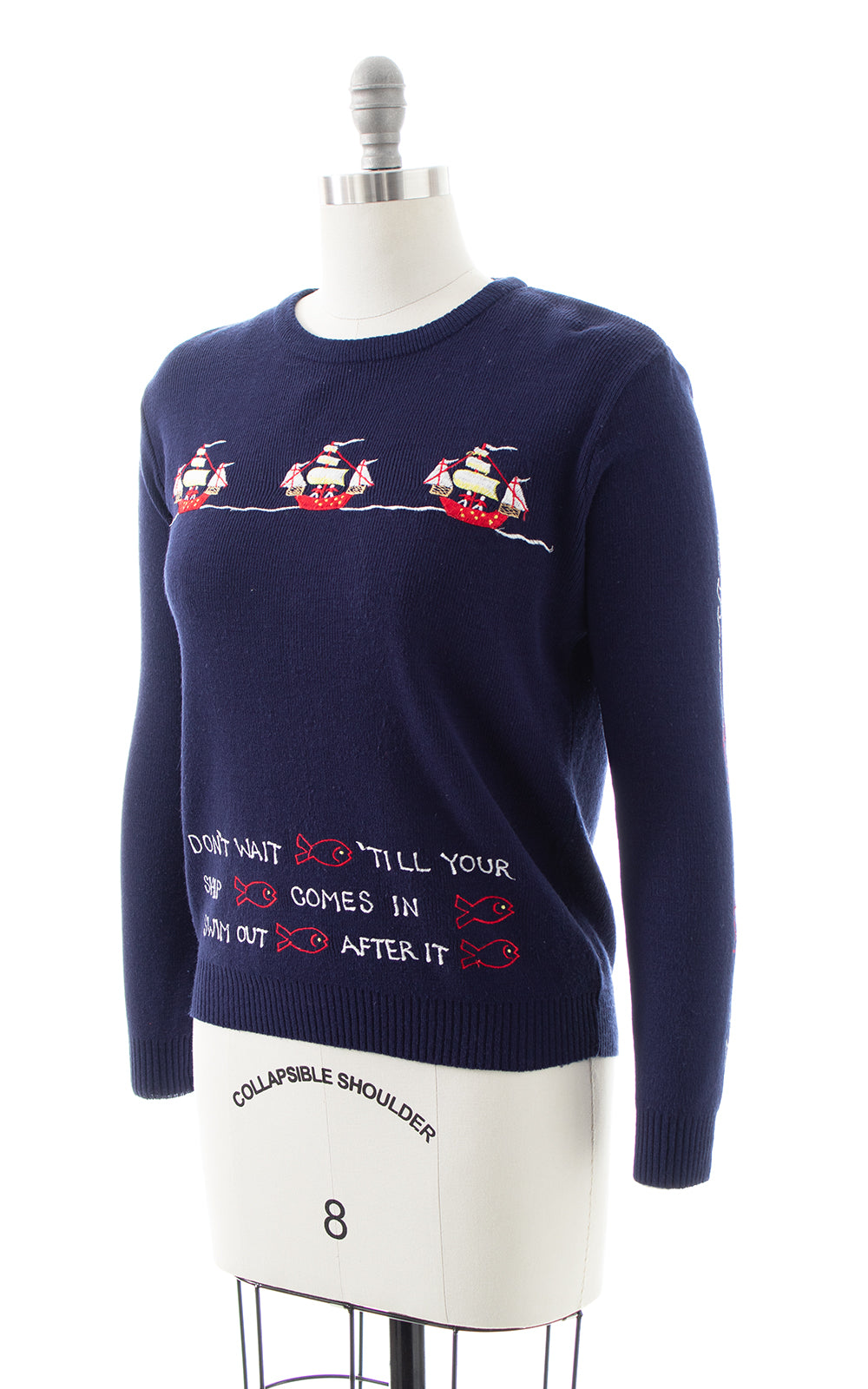 1970s "Swim After It" Fish Novelty Embroidered Sweater | medium/large