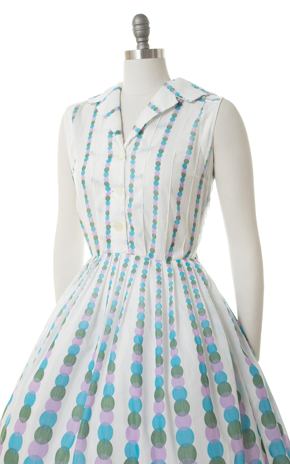 1950s Graduated Polka Dot Shirtwaist Sundress