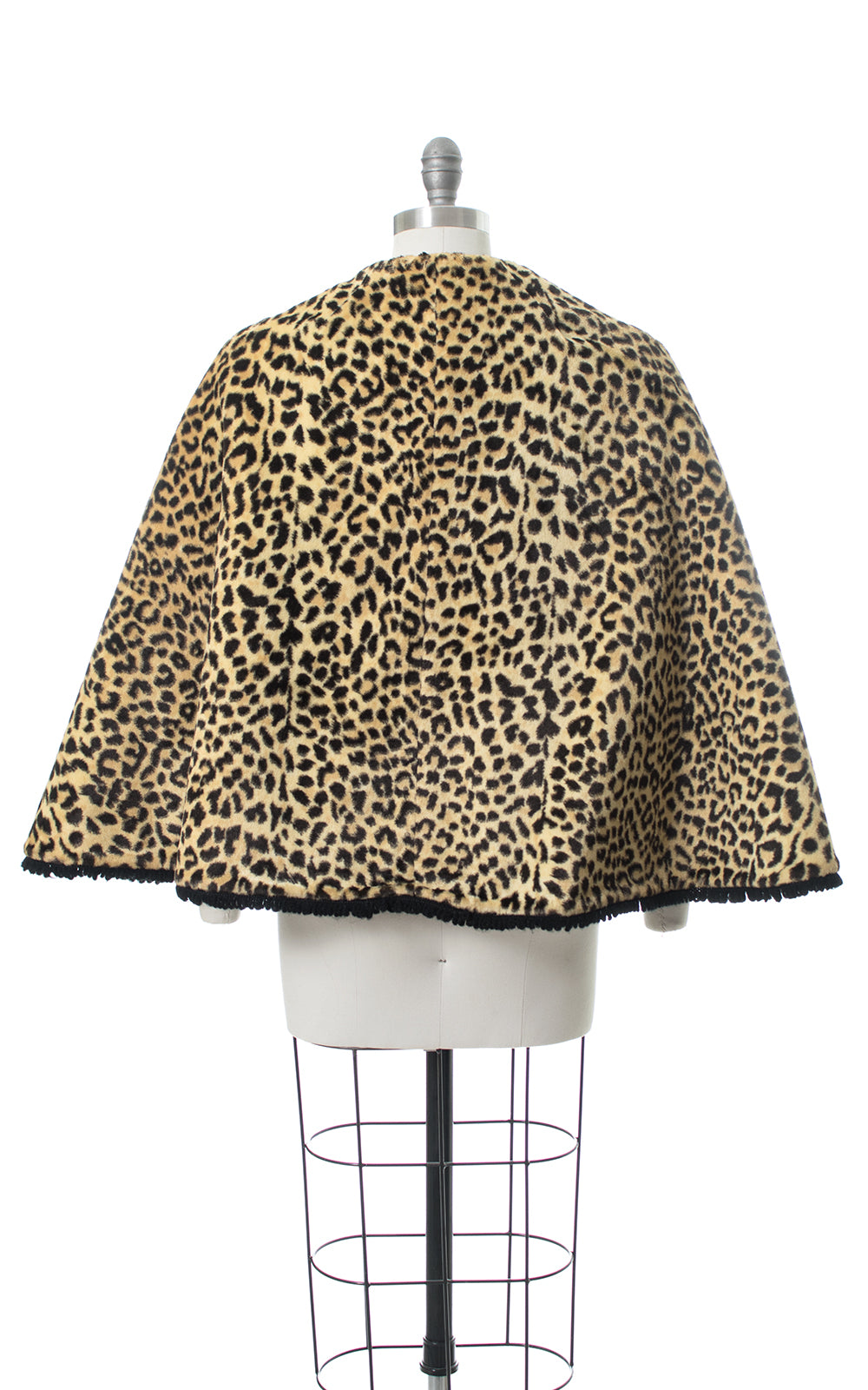 1960s Leopard Print Faux Fur Cape