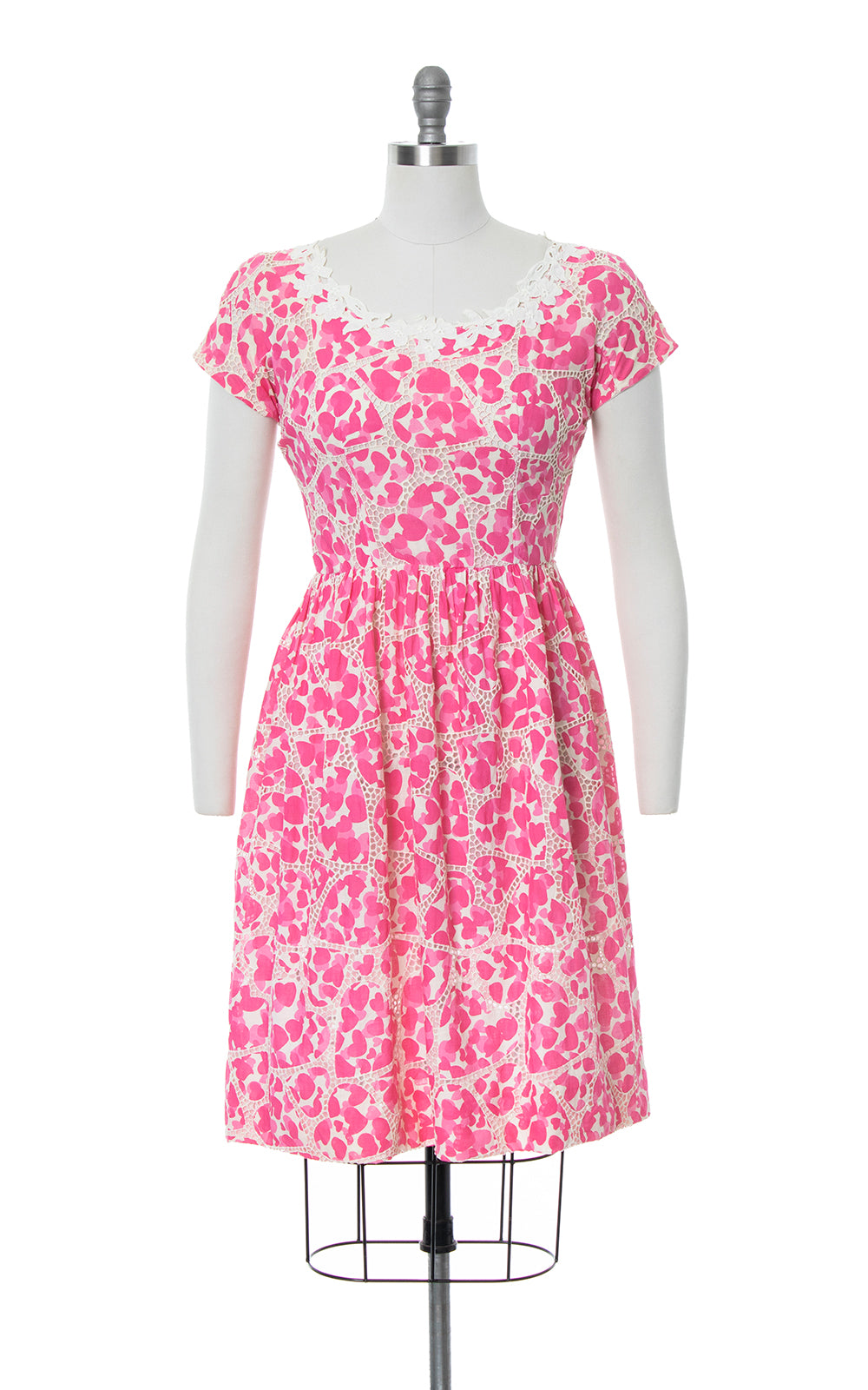 1950s Heart Novelty Print Lace & Cotton Dress | small
