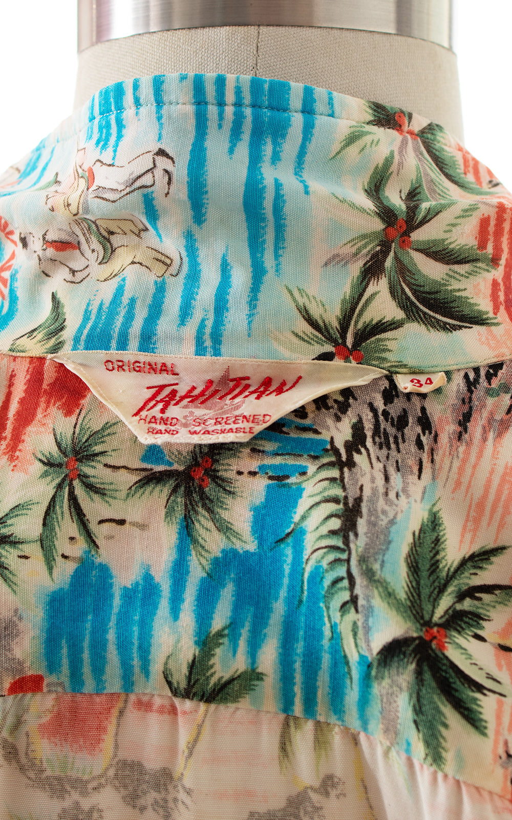 1940s Hawaiian Novelty Print Rayon Blouse BirthdayLifeVintage