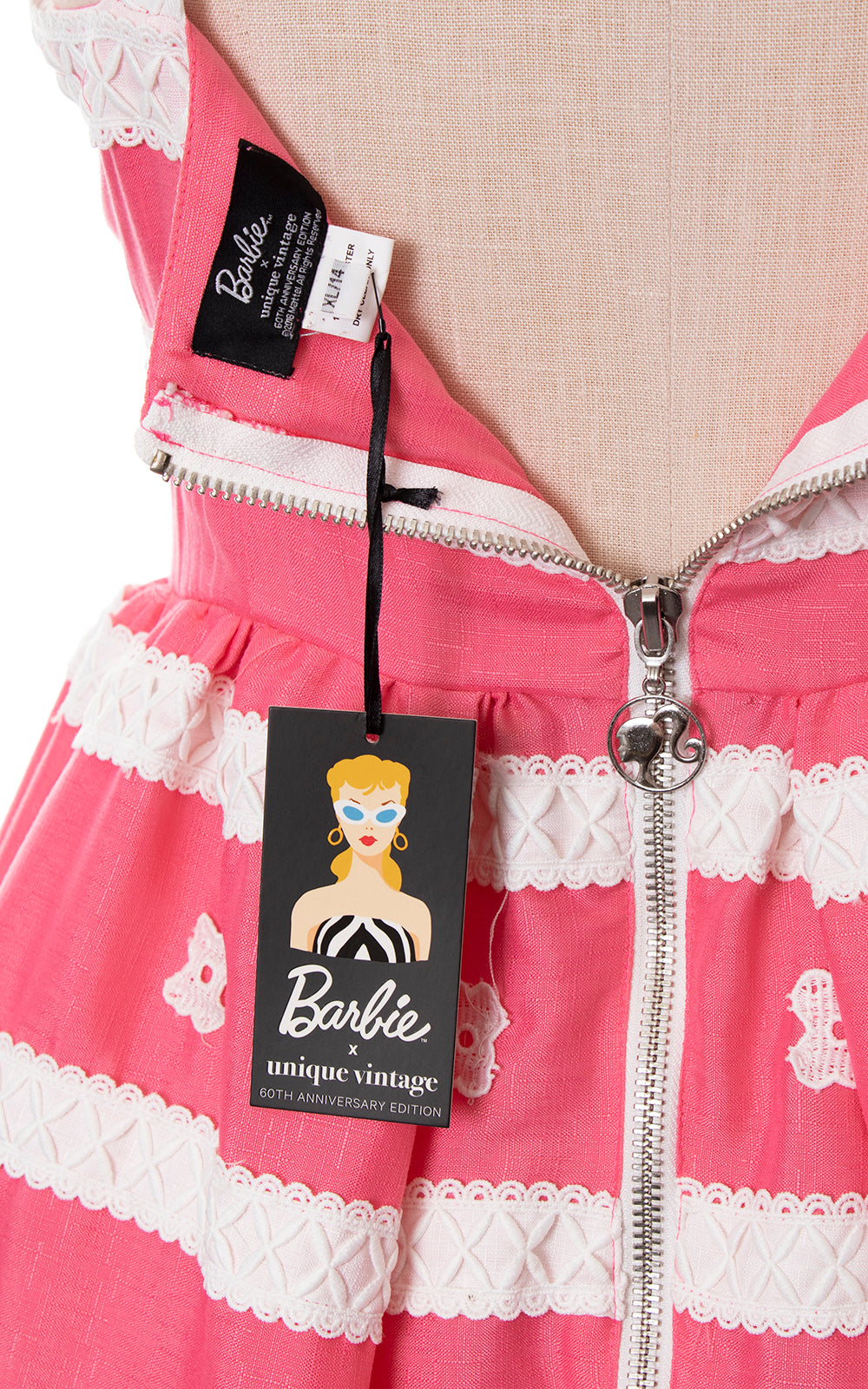 barbie modern dresses Amazon.com: Icollect 1 PCS Embroidery Wedding Party Gown Dresses & Clothes for Barbie Doll- Blue : Toys & Games