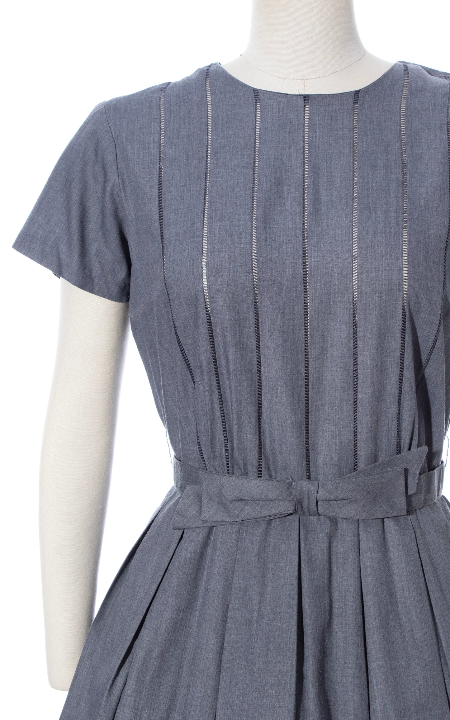 Vintage 1950s 50s Grey Fit and Flare Cotton Day Dress with Bow Belt BirthdayLifeVintage