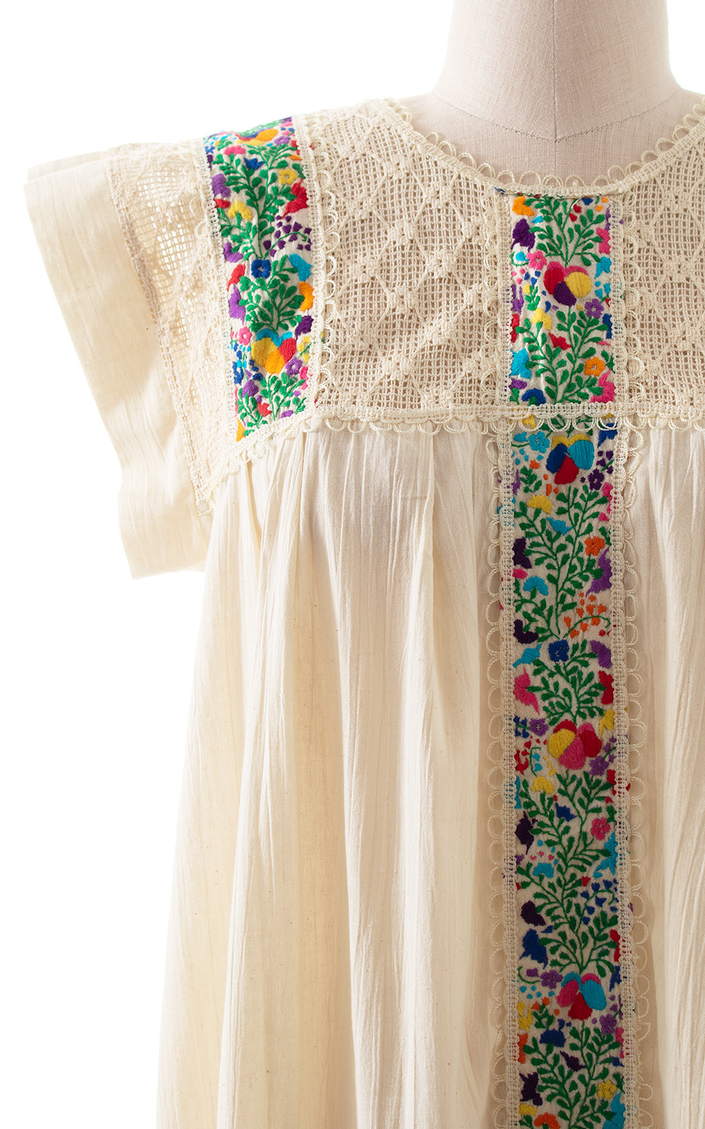 1970s Floral Embroidered Crochet Dress BirthdayLifeVintage