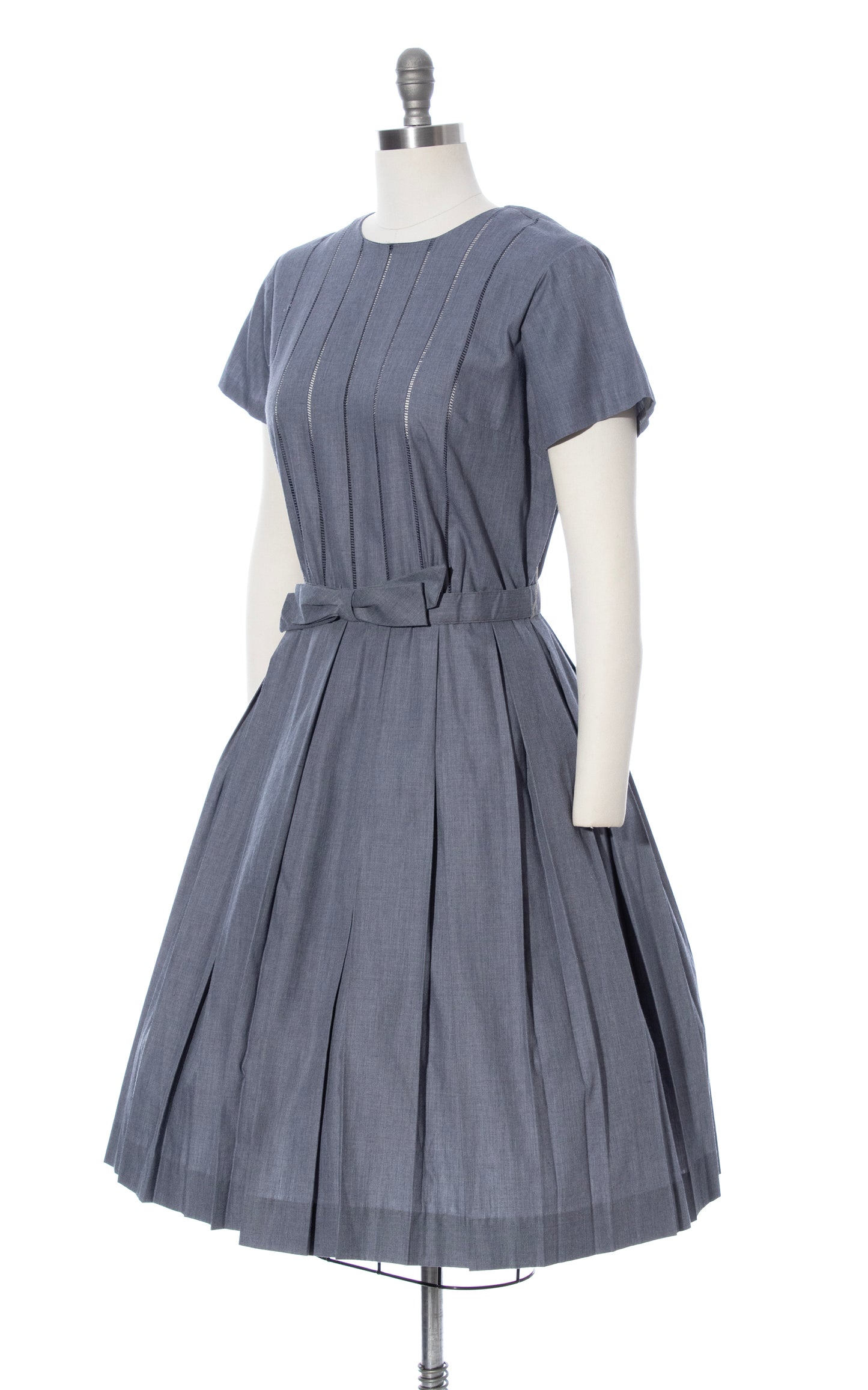 Vintage 1950s 50s Grey Fit and Flare Cotton Day Dress with Bow Belt BirthdayLifeVintage