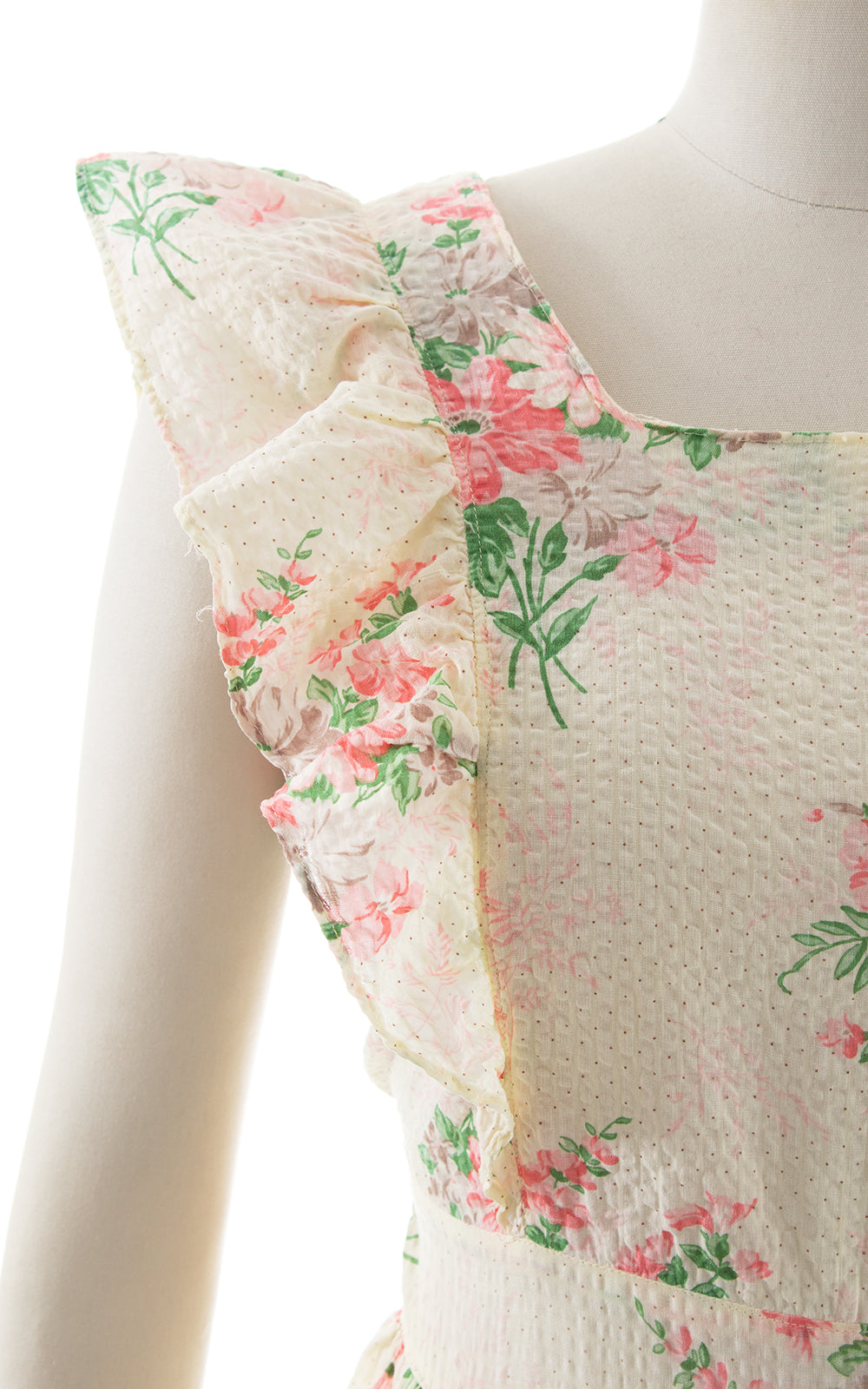 1940s Floral Seersucker Button-Back Dress | medium