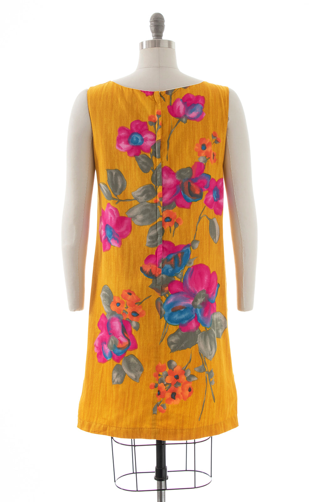 $65 DRESS SALE /// 1960s Floral Cotton Shift Dress | medium