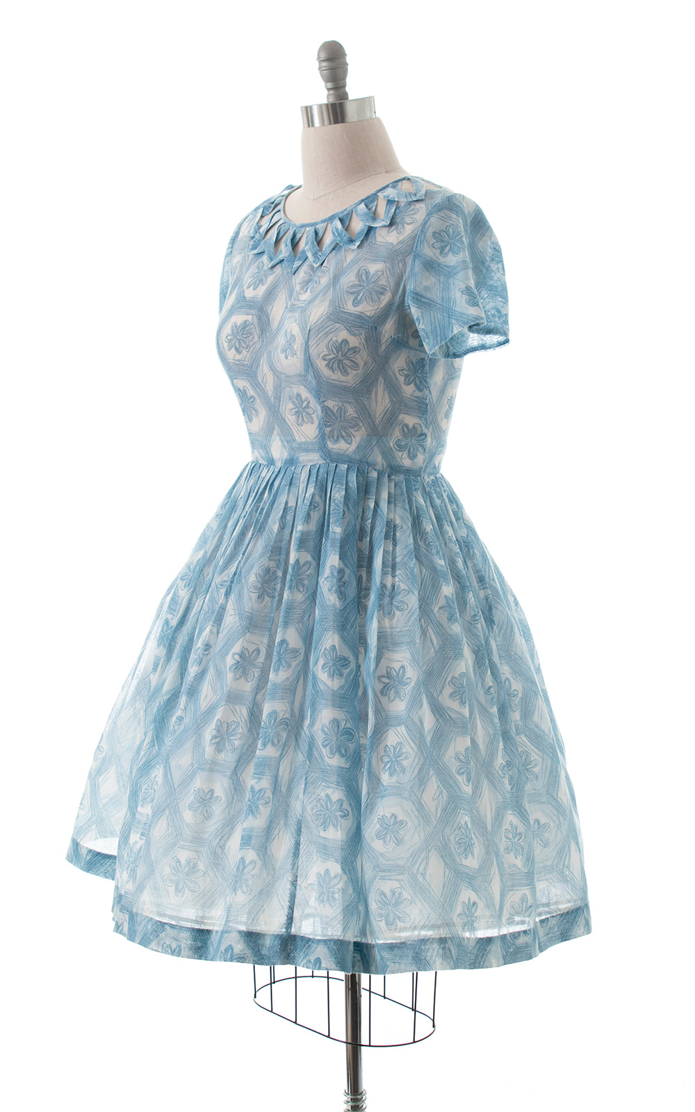 1960s Floral Lattice Neckline Cotton Voile Dress | medium