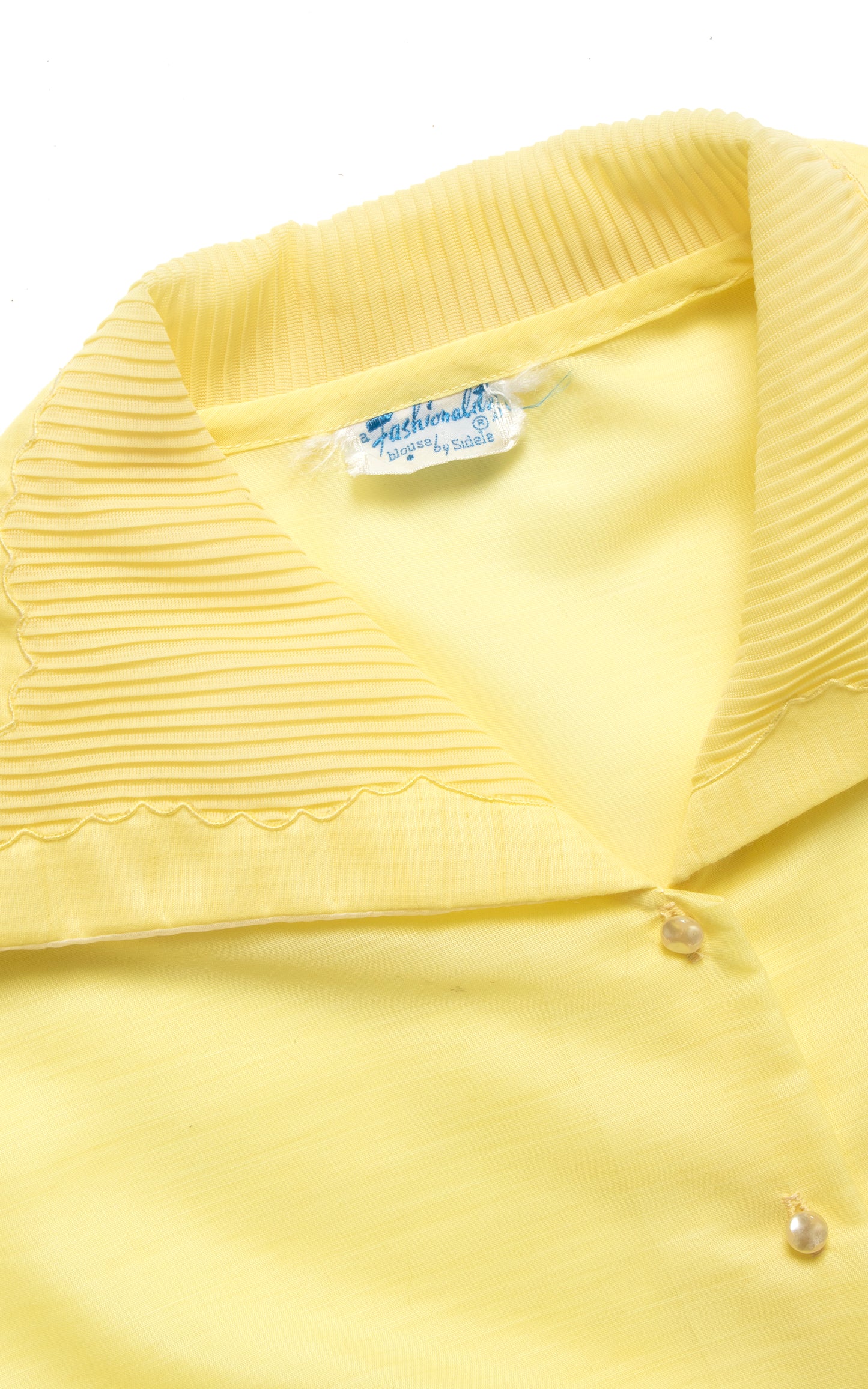 1960s Pastel Yellow Sleeveless Blouse | x-large