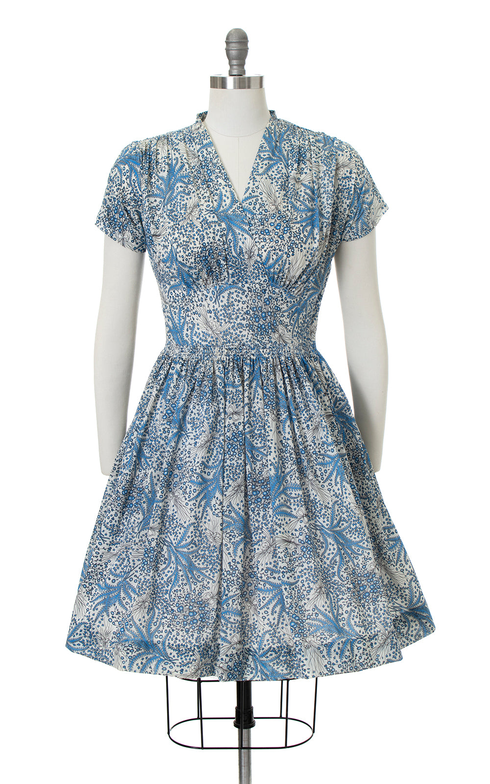 Vintage 1940s Floral Bouquet + Fern Print Jersey Dress by Birthday Life Vintage