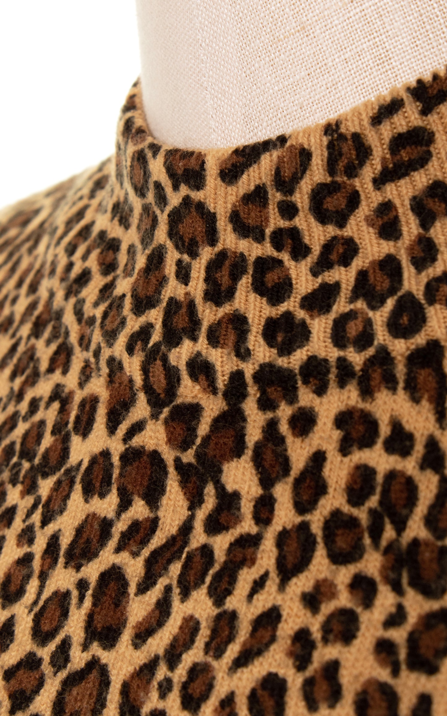 1980s Leopard Print Knit Angora Wool Sweater Top | medium/large