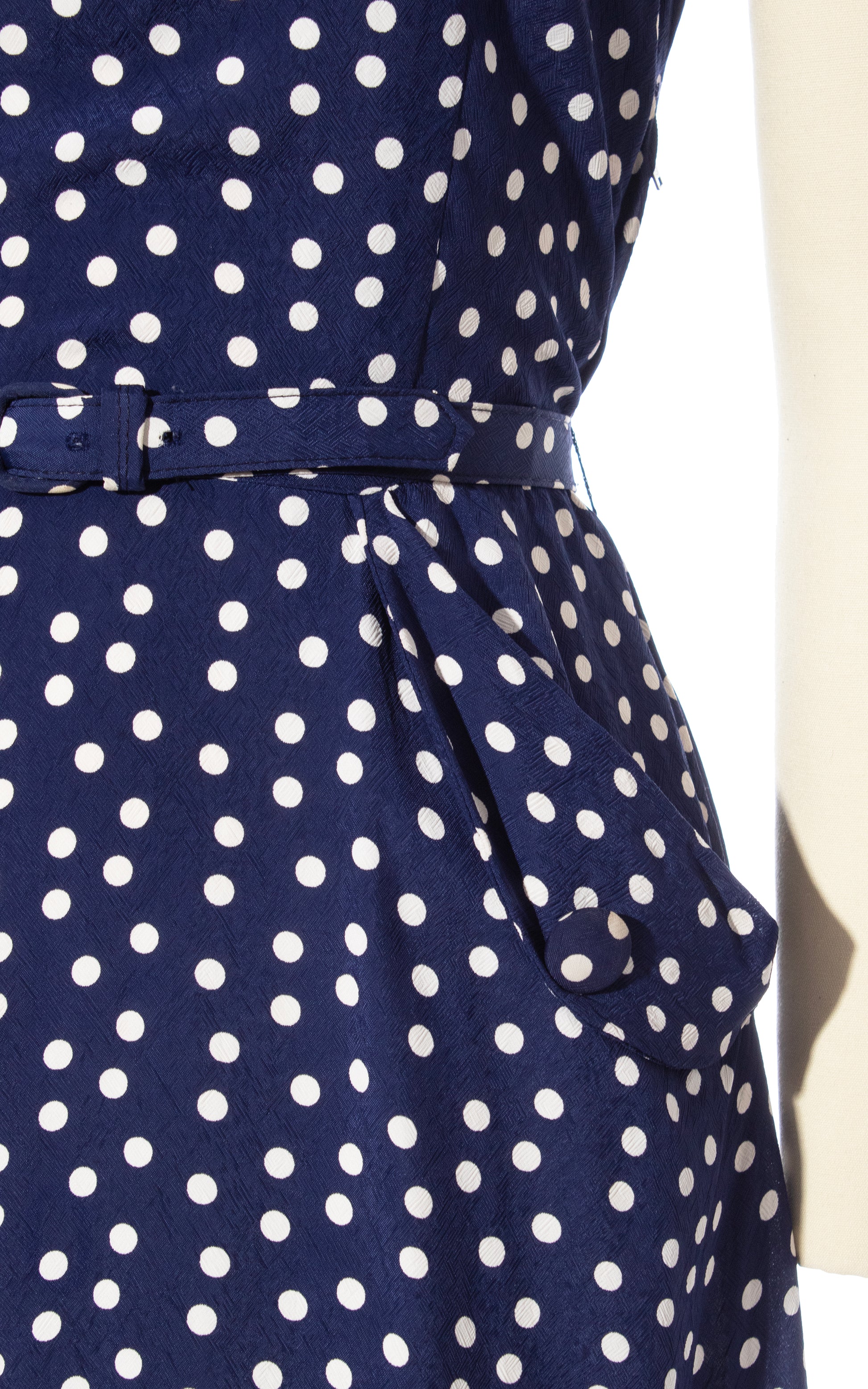 Vintage 50s 1950s Navy Blue Polka Dot Rayon Wiggle Dress with Pockets BirthdayLifeVintage