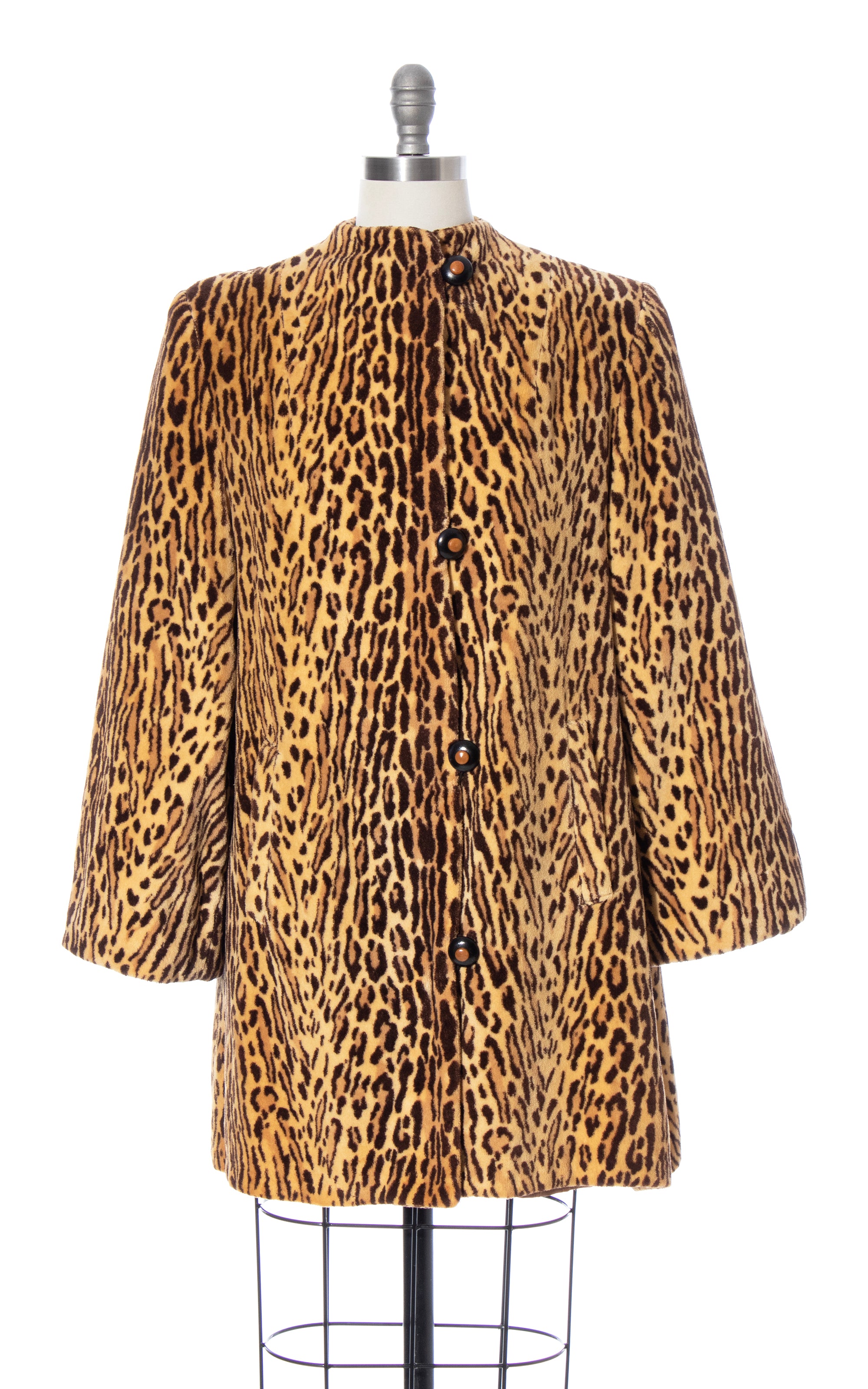 us vintage leopard coat.