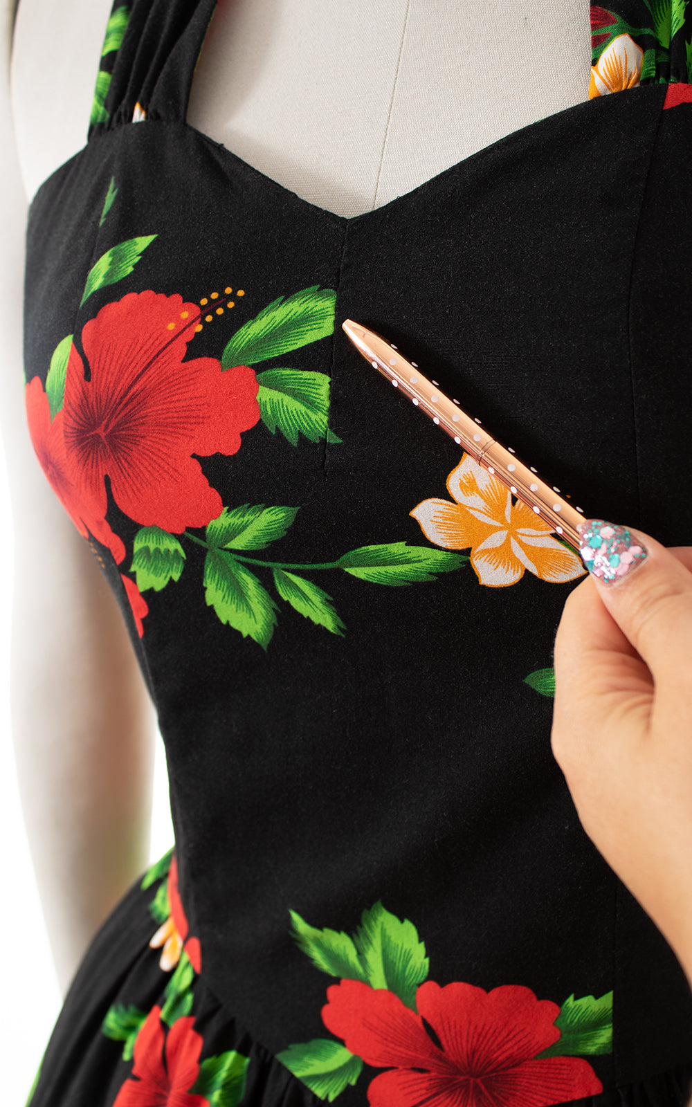1980s Hibiscus Hawaiian Smocked Sundress BirthdayLifeVintage