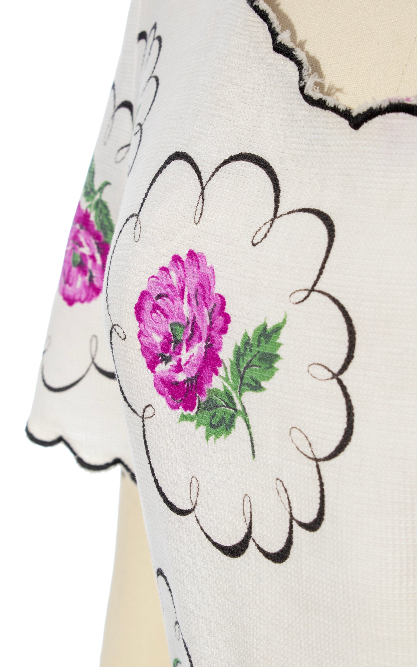 Vintage 30s 1930s Rose Floral Print Scalloped White Cotton Piqué Day Dress BirthdayLifeVintage