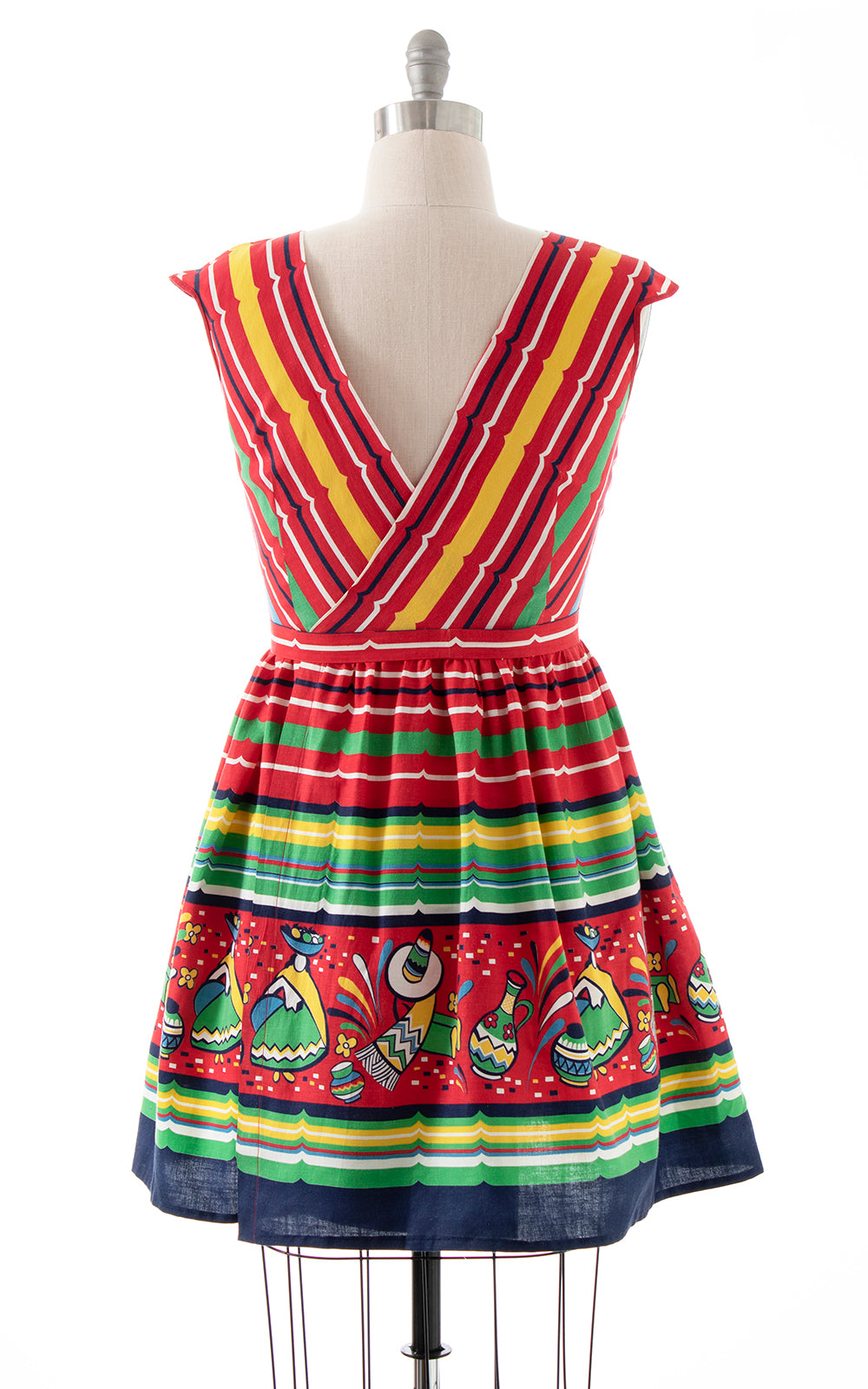 1940s Mexican Novelty Border Print Wrap Dress | medium/large
