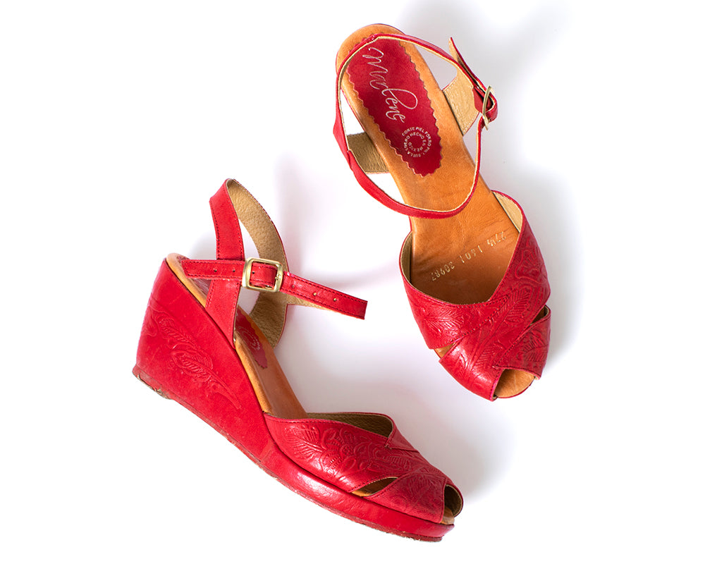 1940s Style Red Tooled Leather Wedge Sandals US – Birthday