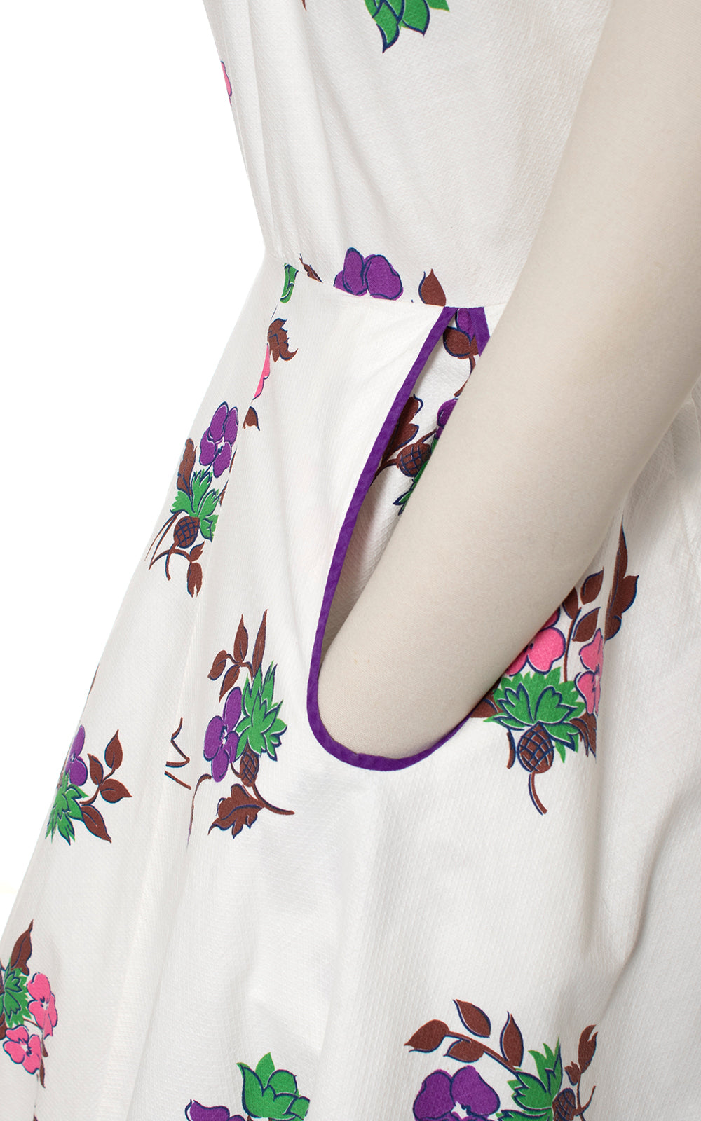 1950s Cute Pockets Floral Cotton Sundress | medium