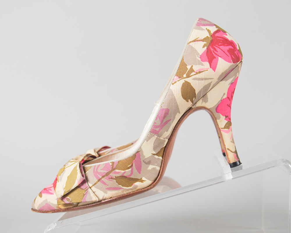 1950s Pink Silk Rose Heels | size 5/5.5