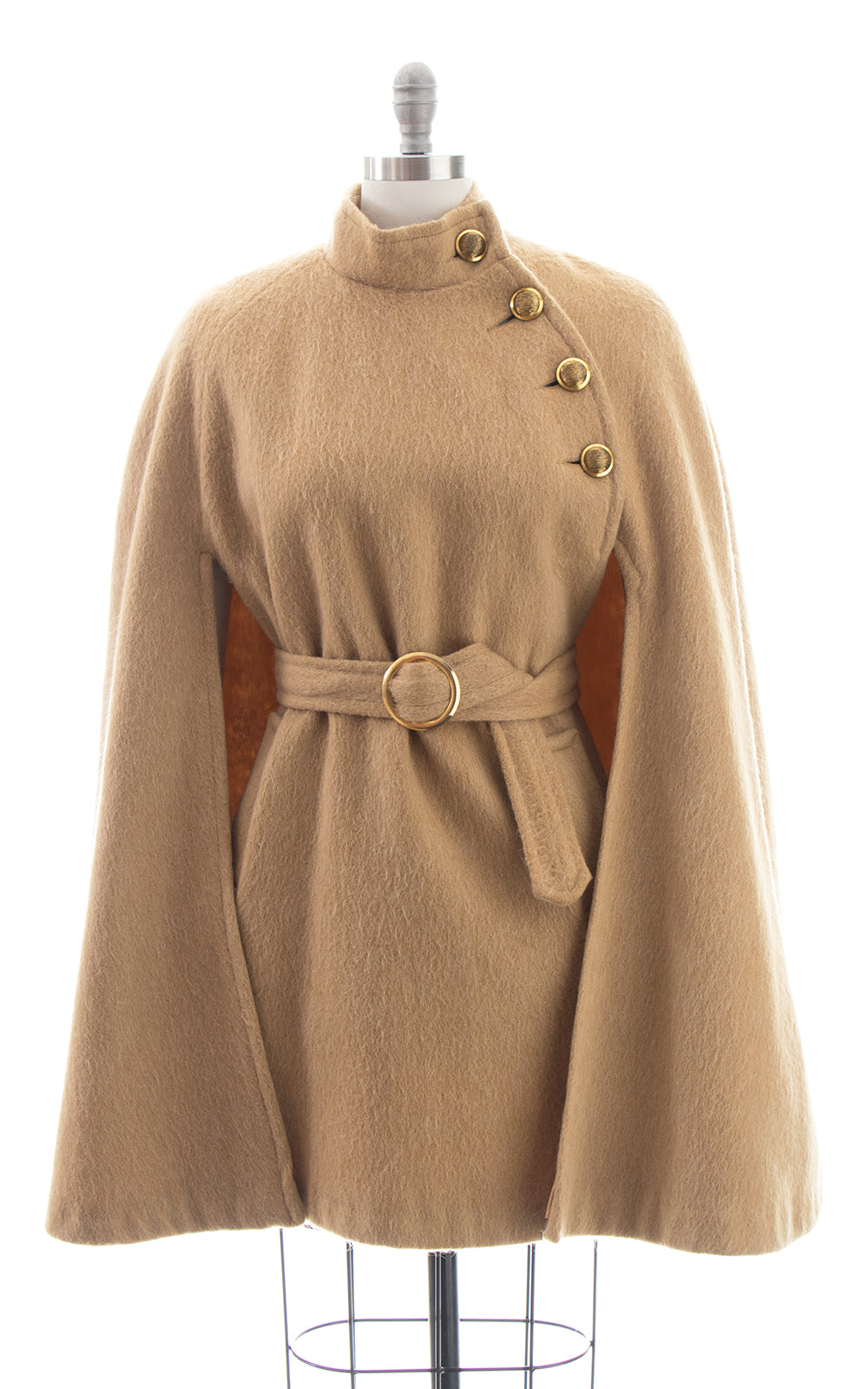 1960s 1970s Beige Wool Belted Cape