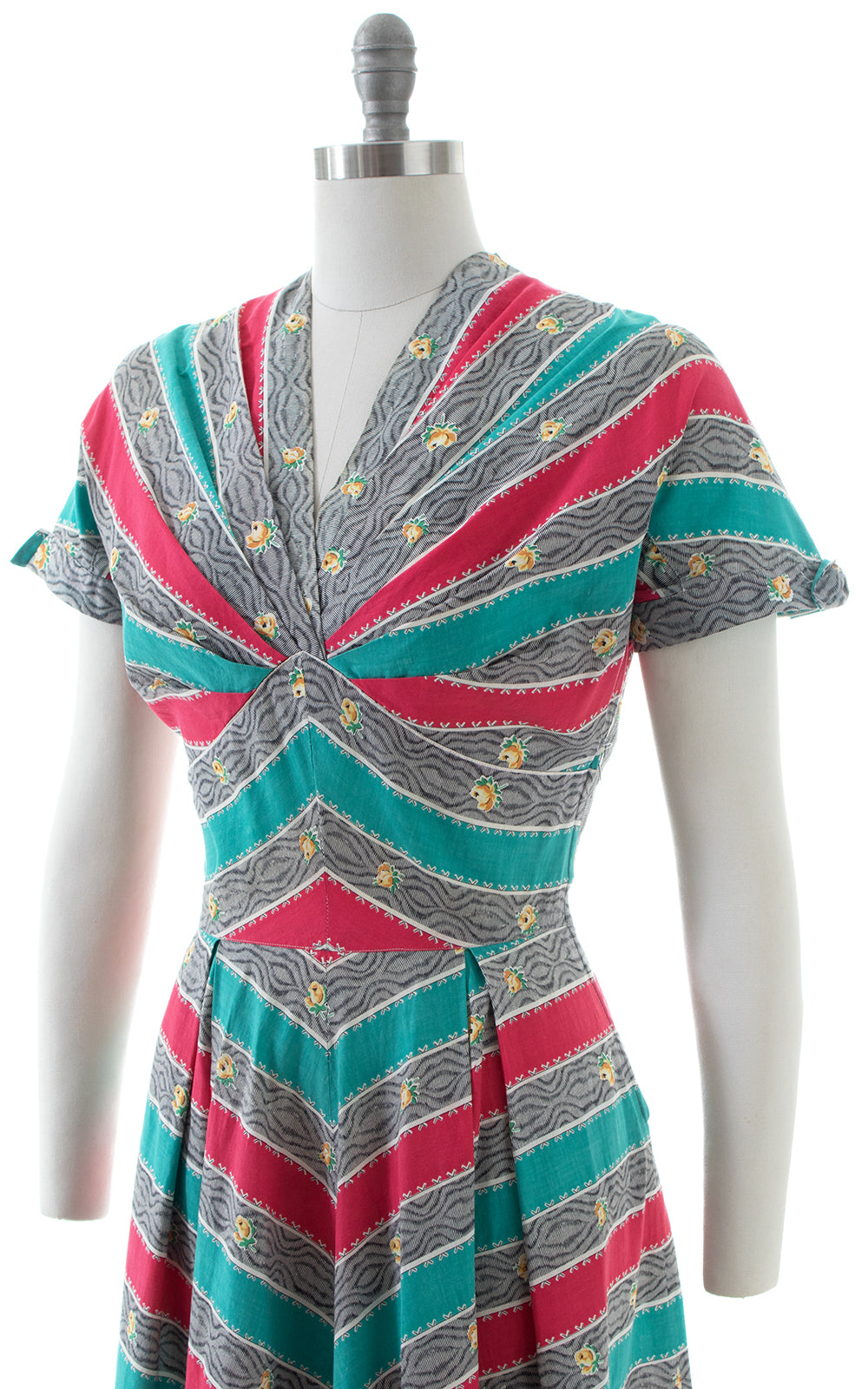 1950s Rose Chevron Striped Cotton Dress | medium