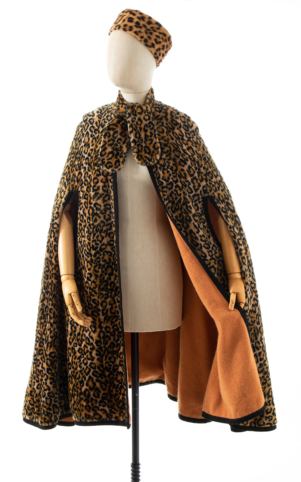 1970s Reversible Leopard Print Faux Fur & Wool Cape | x-small/small/medium/large