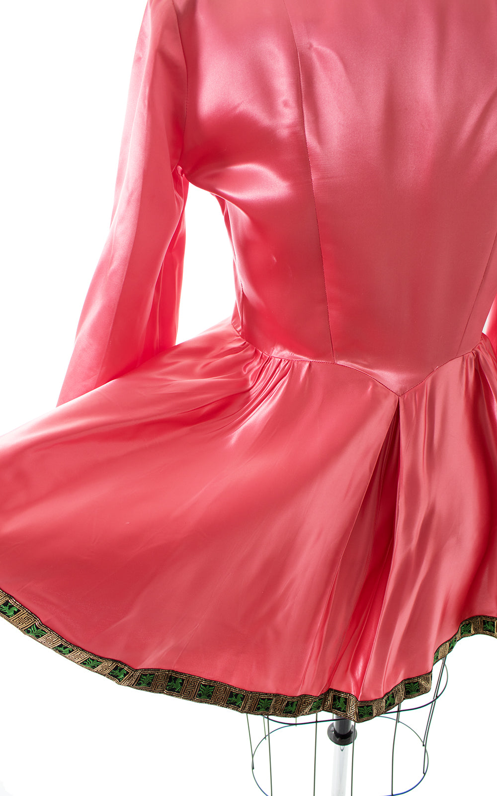 1940s Pink Satin Wide Sleeve Loungewear Jacket
