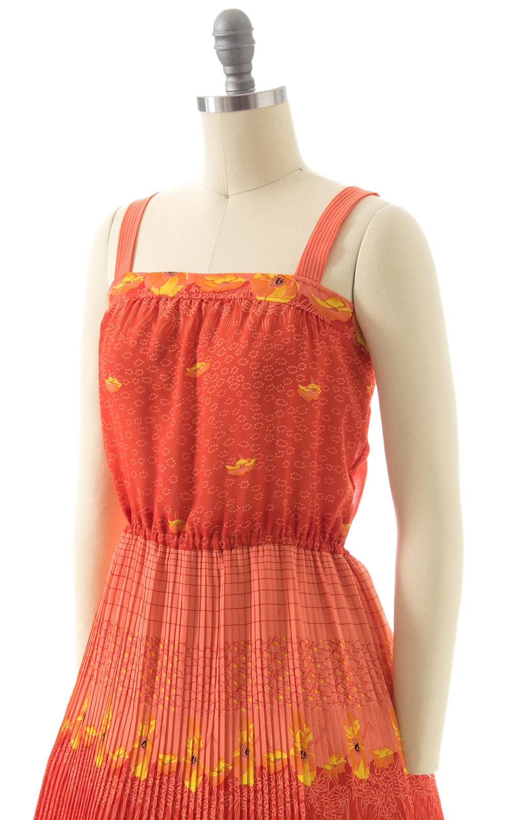 1980s Floral Pleated Sundress - birthdaylifevintage.com