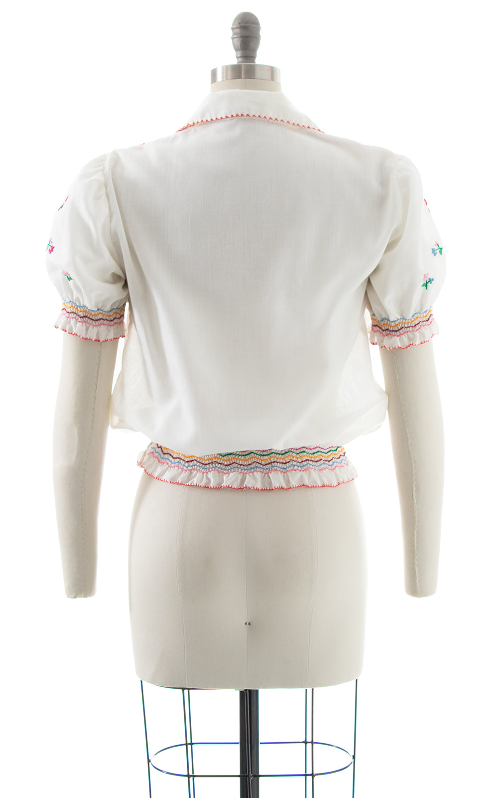 1970s Floral Embroidered Peasant Top | small/medium