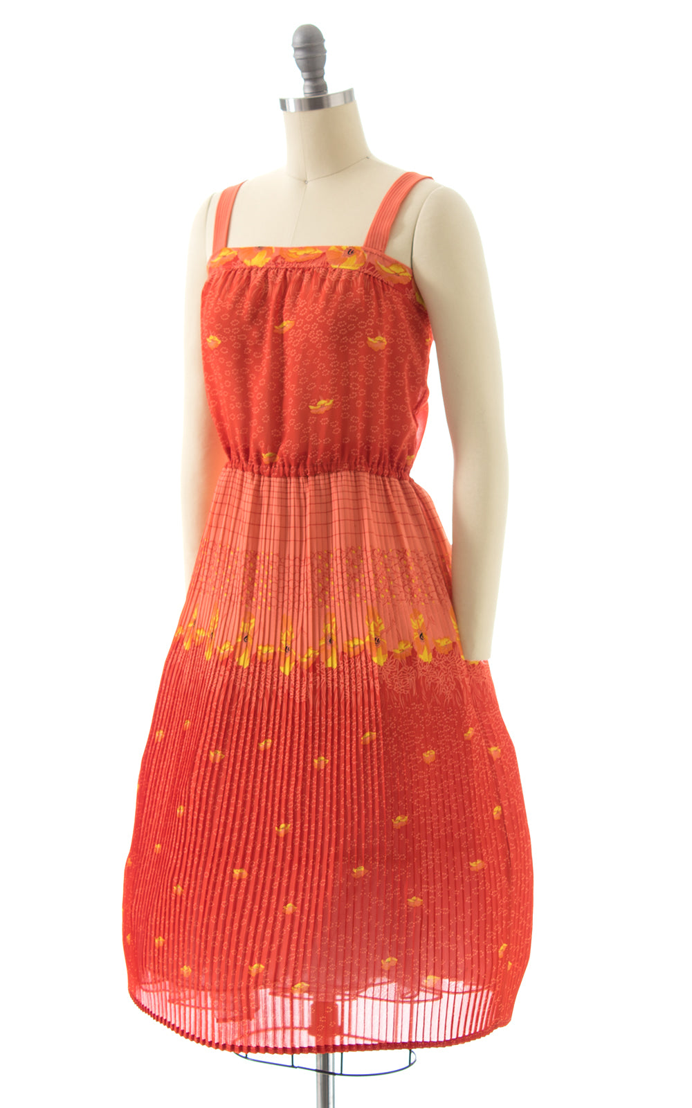 1980s Floral Pleated Sundress - birthdaylifevintage.com