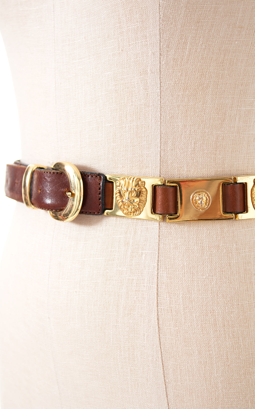1980s Gold Lions & Leather Belt | large/x-large