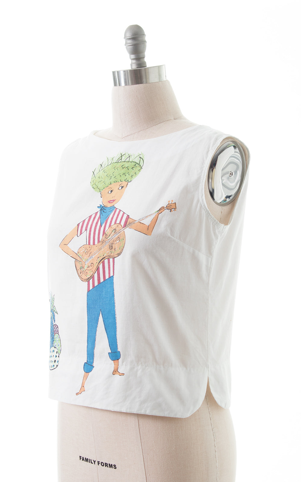 1960s Boy Playing Guitar Novelty Print Top