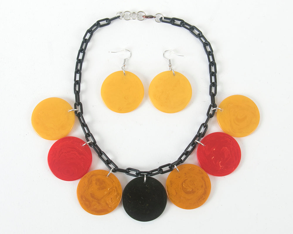 Handmade 1940s/1950s Bakelite Poker Chips Charm Necklace & Earrings Sets