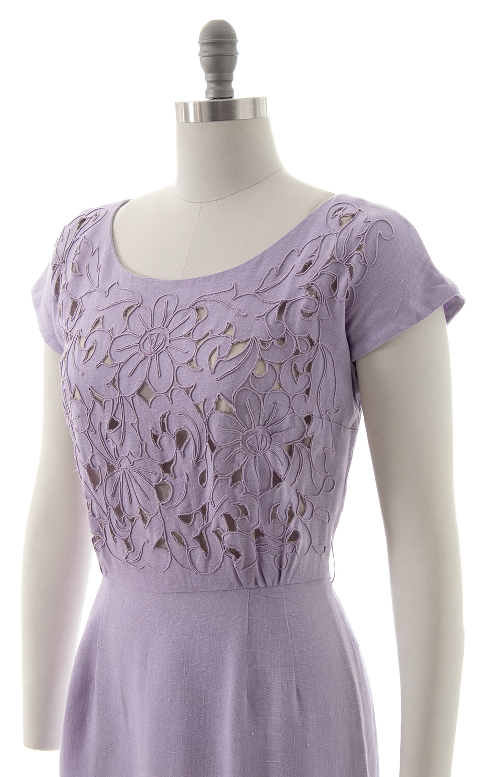 1950s Linen Floral Cutwork Wiggle Dress | medium | BirthdayLifeVintage