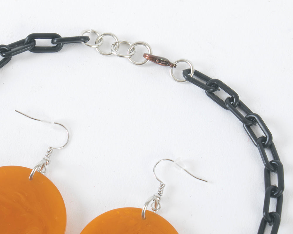 Handmade 1940s/1950s Bakelite Poker Chips Charm Necklace & Earrings Sets