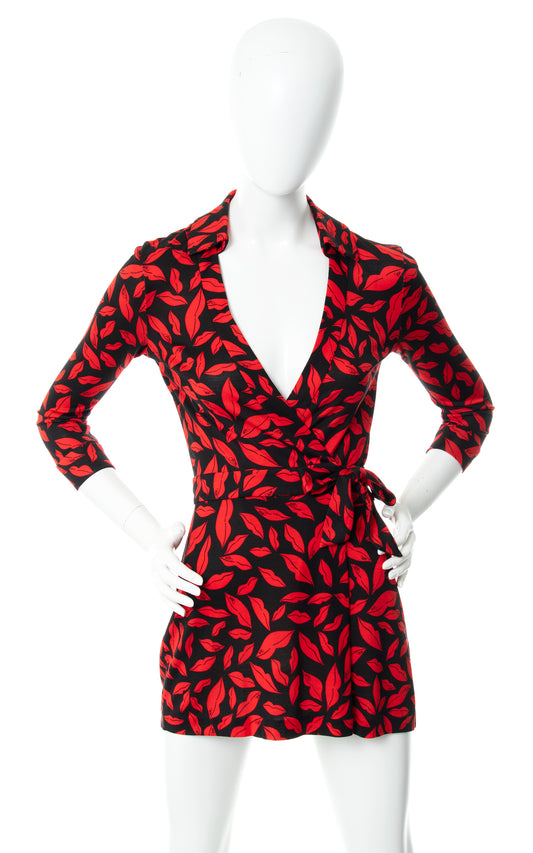 DIANE VON FURSTENBERG Silk Jersey Red Lips Novelty Print Black Shorts Wrap Romper | x-small/small | Birthday Life Vintage