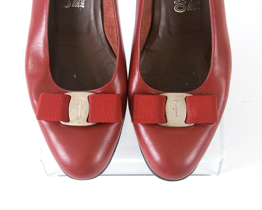 1980s Ferragamo "Vara" Red Leather Flats | size 9