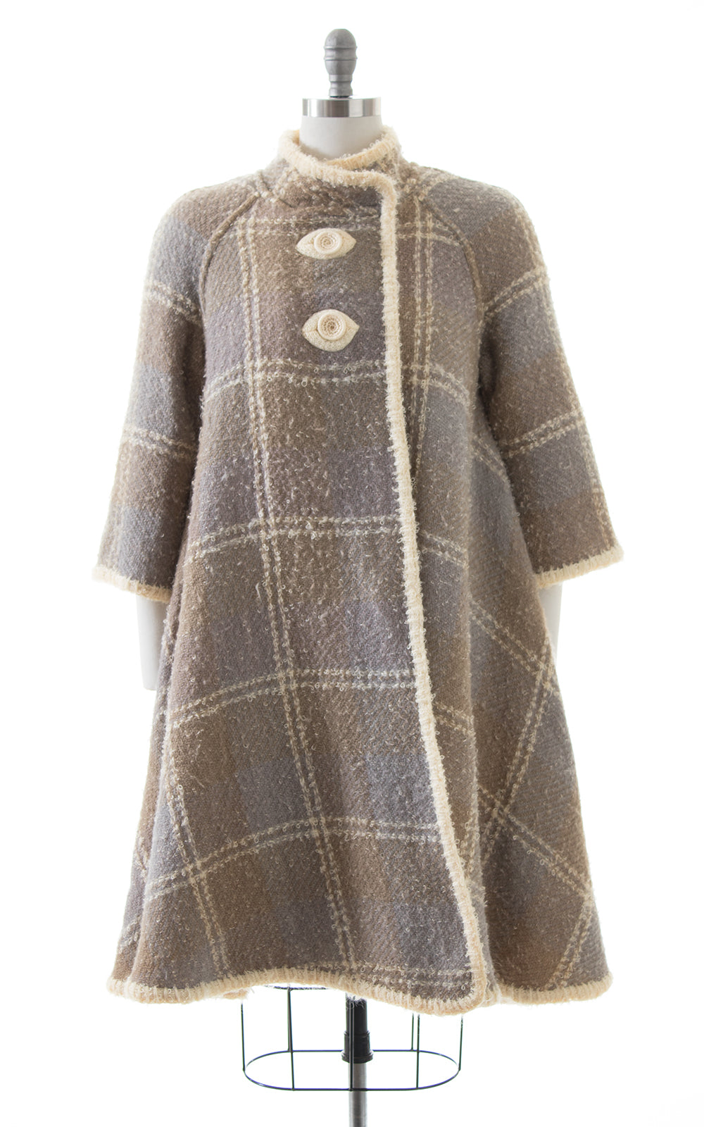 1960s Reversible Bouclé Wool Plaid & Cream Swing Coat