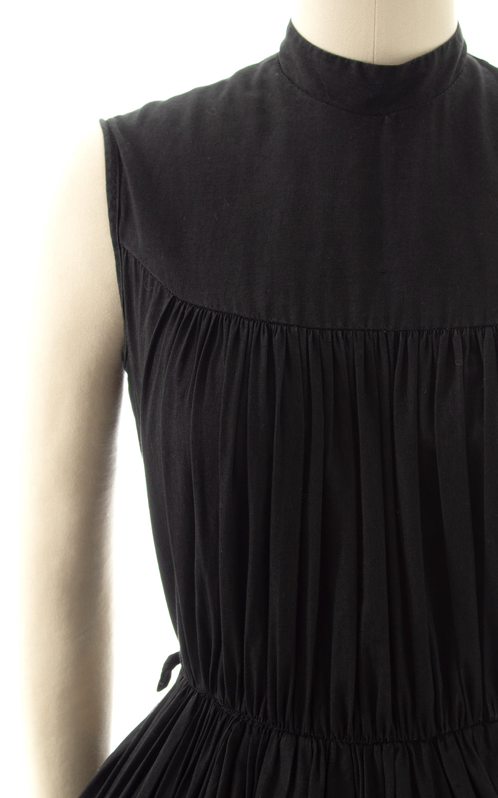 1950s Gathered Black Sundress | small | BirthdayLifeVintage