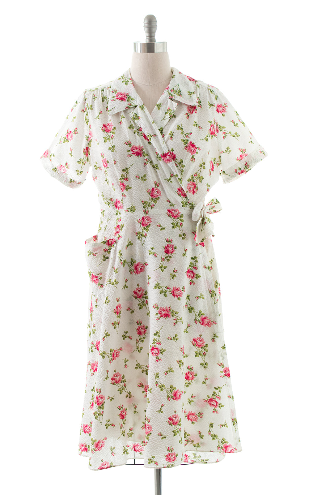 1940s Saybury Pink Roses Seersucker Wrap Dress BirthdayLifeVintage