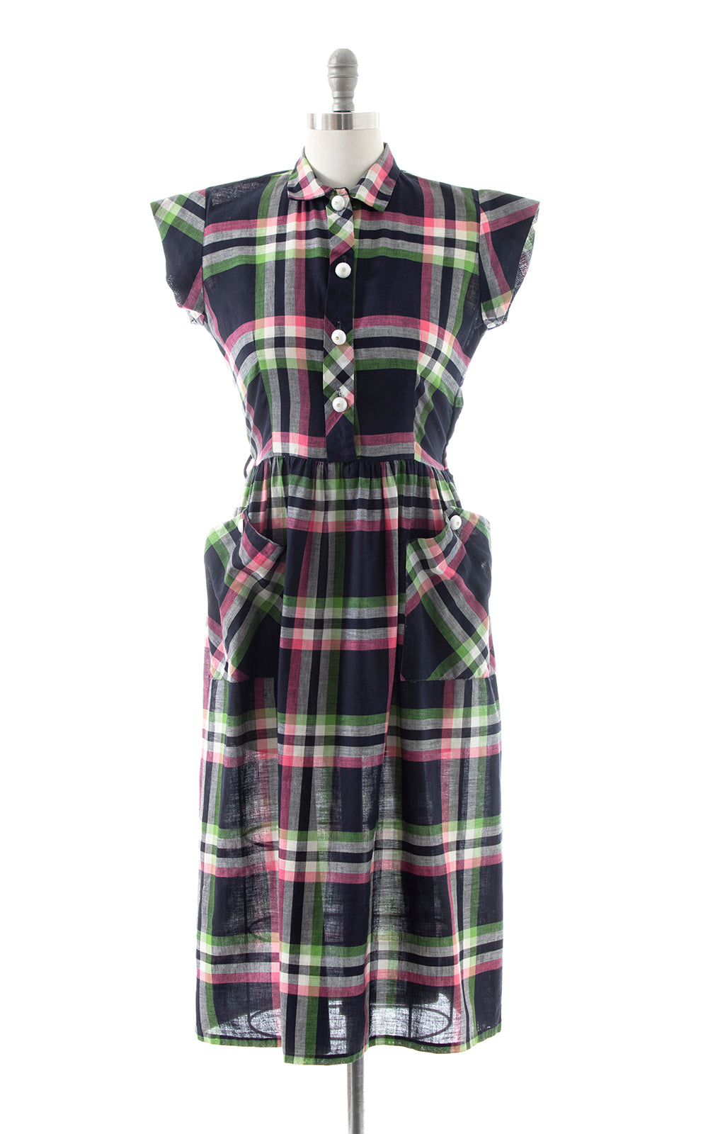 1950s Plaid Cotton Shirtwaist Dress with Pockets | medium