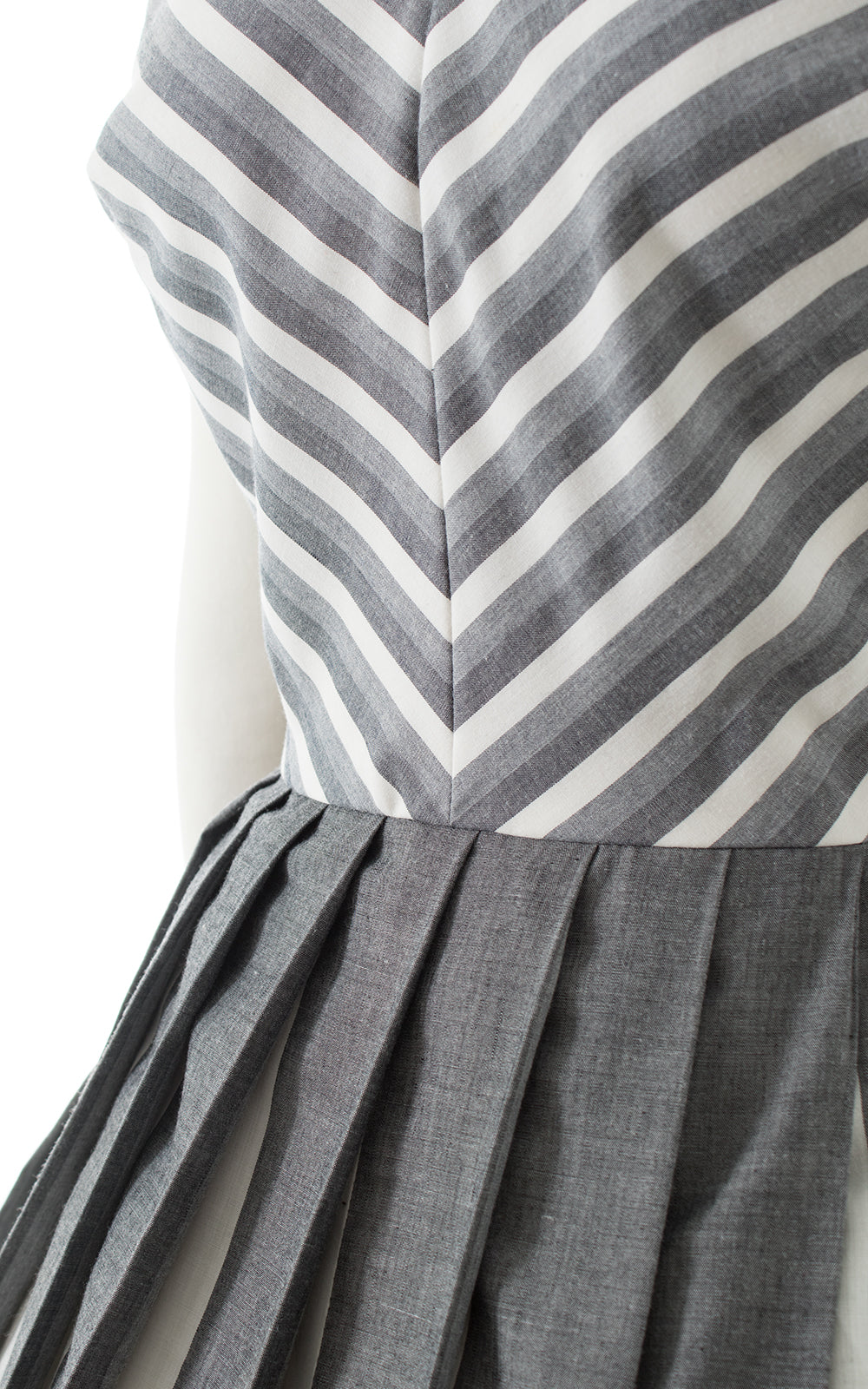 1950s Chevron Striped Cotton Sundress BirthdayLifeVintage